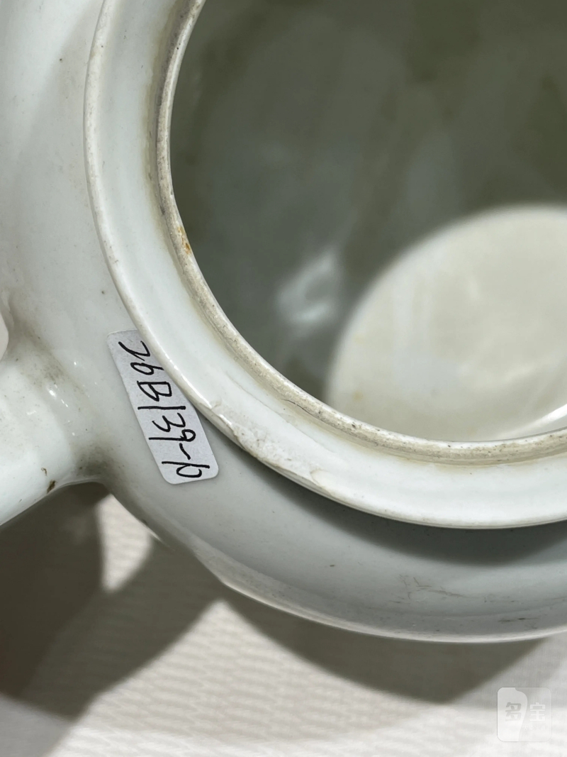 清代 粉彩茶壶一组十二件 - 图21